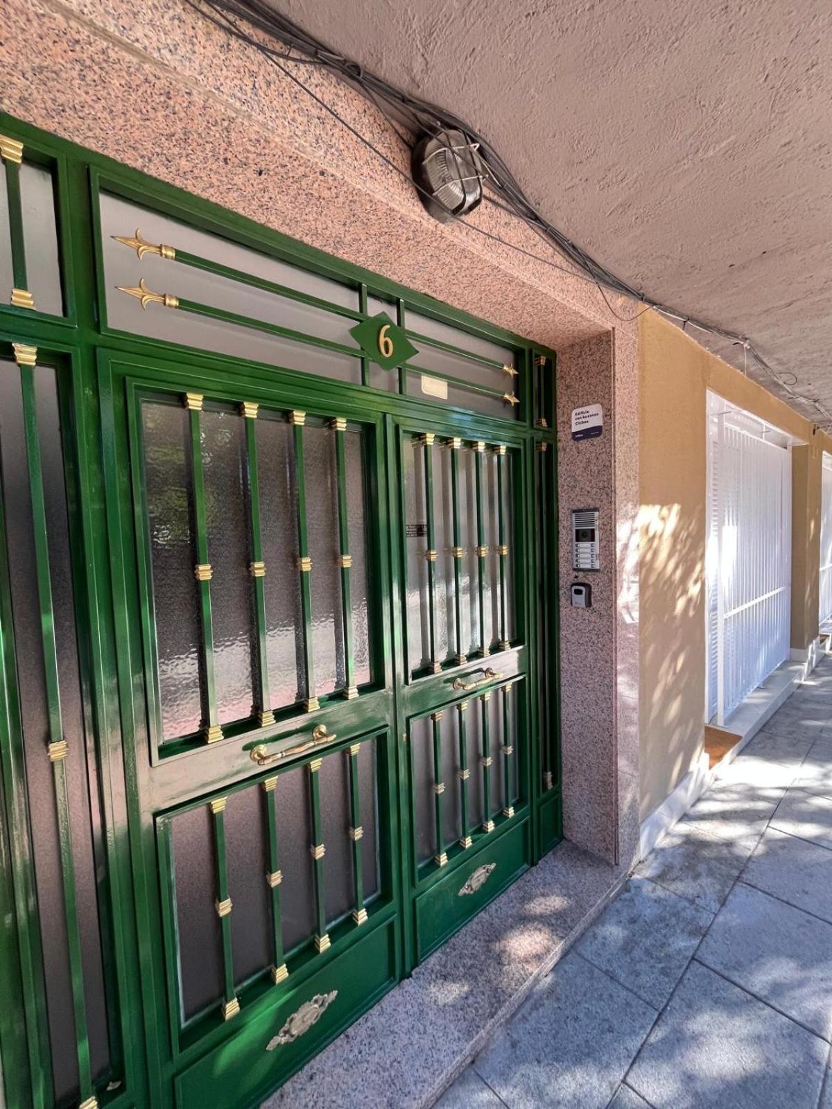 Apartamento Mercurio- Barajas 1B Madrid Luaran gambar
